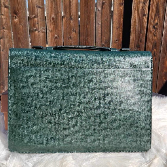 Louis Vuitton Green Taiga Leather Robusto 1 Compartment Briefcase - Picture 2 of 13